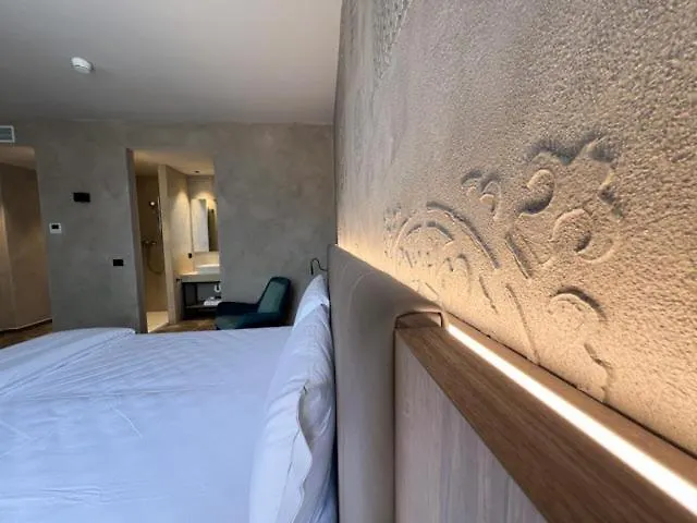 Parc Hotel San Pietro Spiazzi Di Caprino 0*,