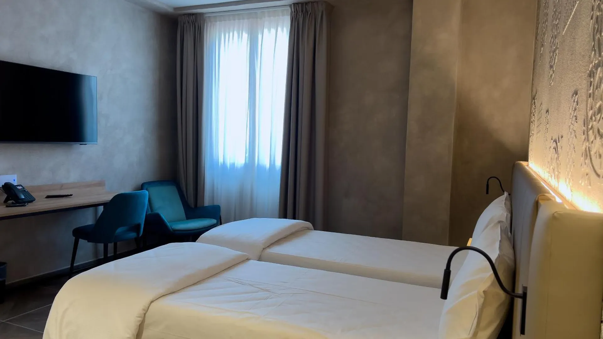 Parc Hotel San Pietro Spiazzi Di Caprino 0*,  Italien