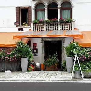 Hotel Ristorante Pizzeria Al, Valstagna